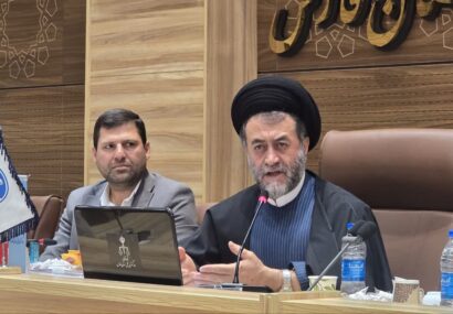 تبیین ابعاد حقوقی اغتشاشات اخیر توسط رئیس کل دادگستری فارس/رسانه‌ها در خط مقدم مقابله با جنگ نرم دشمن/با مهرورزی به اغفال شدگان، با قاطعیت با عوامل اصلی برخورد می‌کنیم 